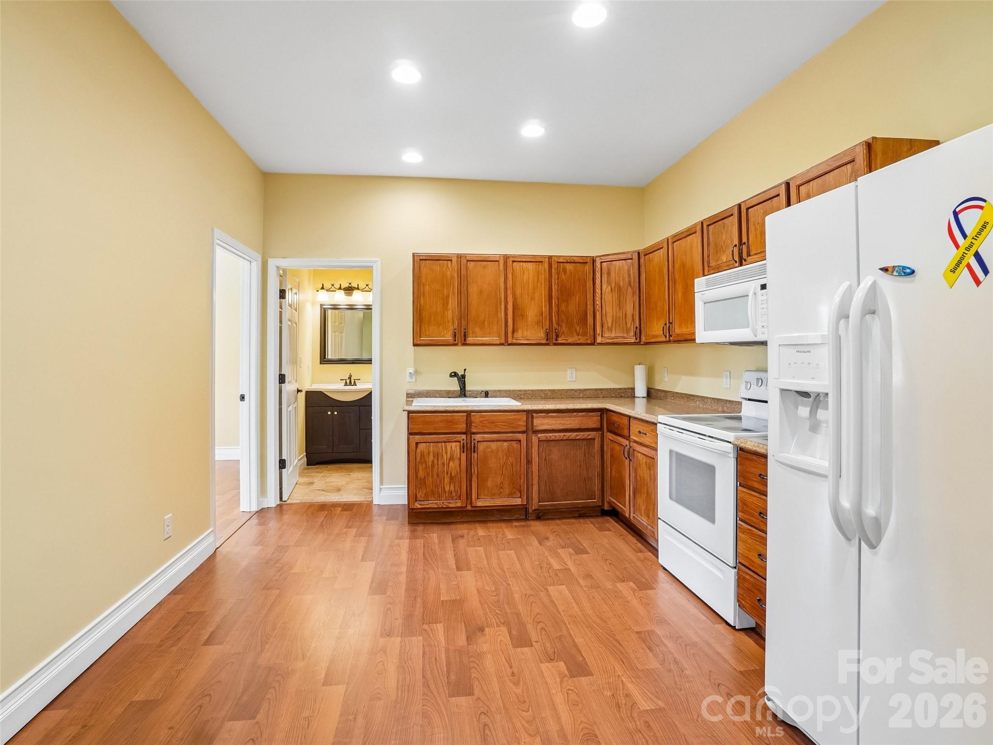 65 Horizon Way Alexander NC 28701