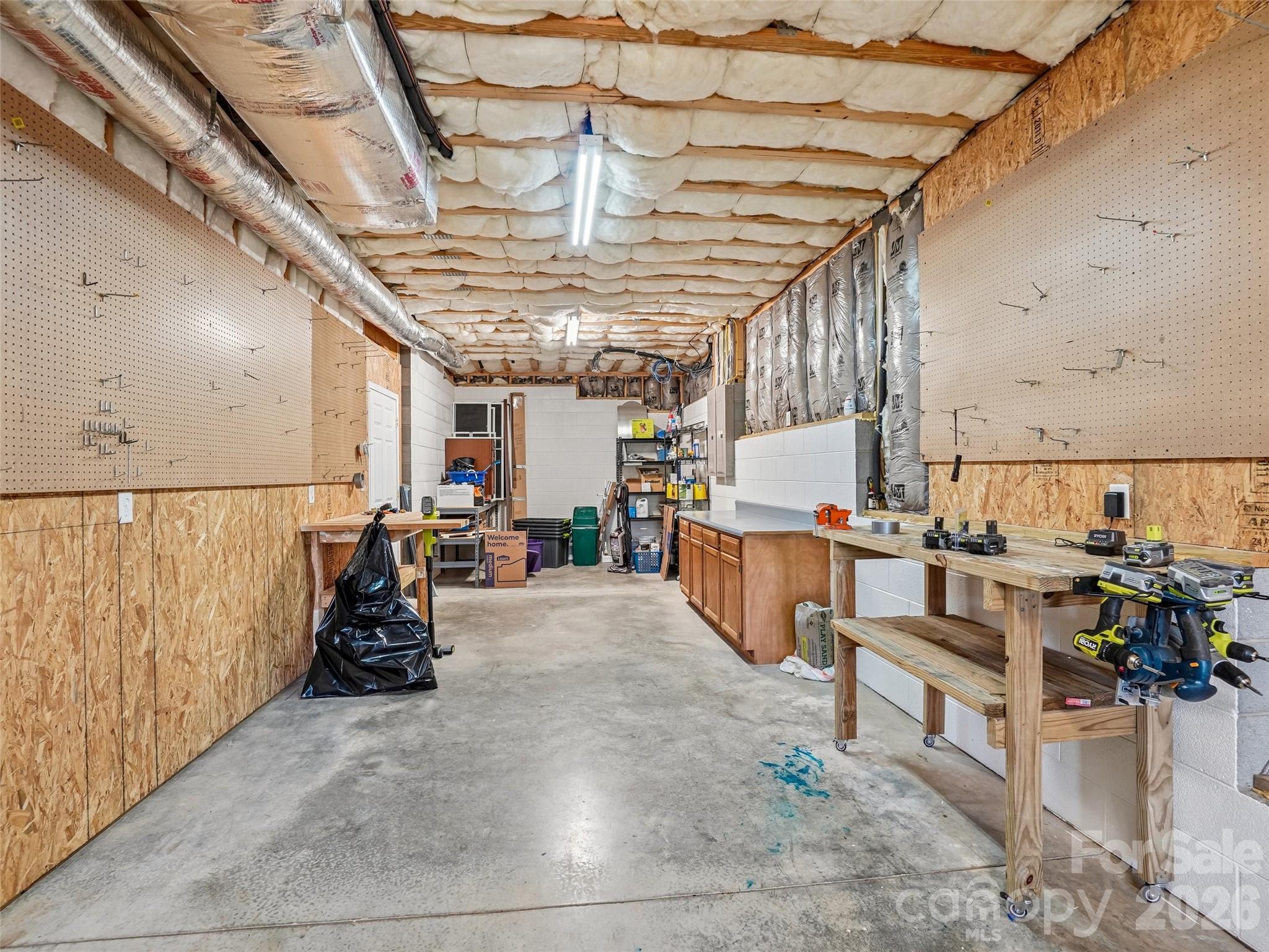65 Horizon Way Alexander NC 28701