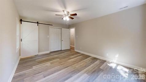5406 Christopher Road Iron Station NC 28080