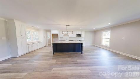 5406 Christopher Road Iron Station NC 28080
