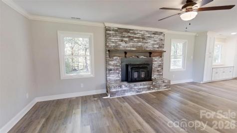 5406 Christopher Road Iron Station NC 28080
