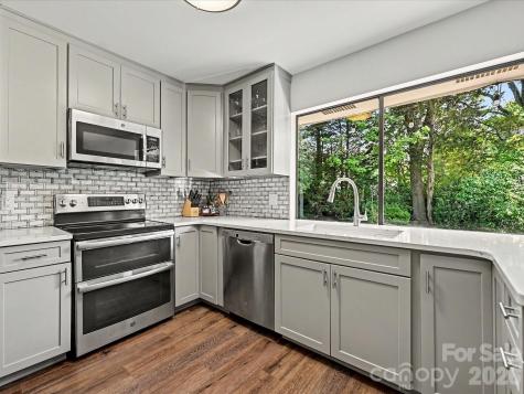 1130 Cameo Court Charlotte NC 28270
