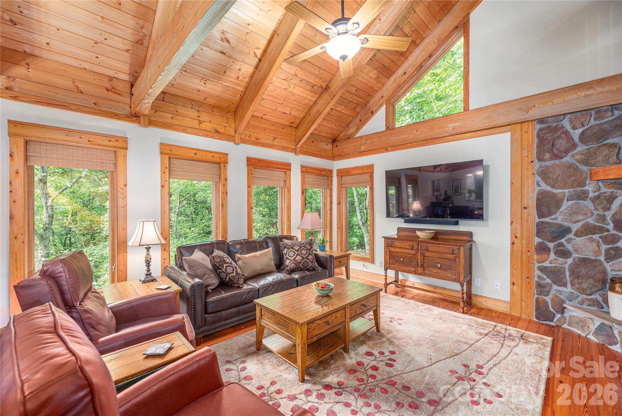 116 Ivy Road Mills River NC 28759