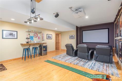 116 Ivy Road Mills River NC 28759