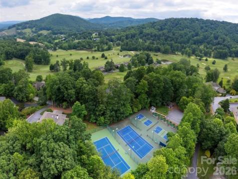 116 Ivy Road Mills River NC 28759