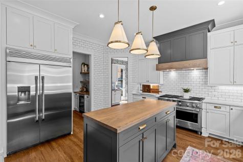 422 Lorna Street Charlotte NC 28205