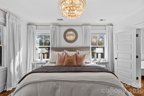 422 Lorna Street Charlotte NC 28205