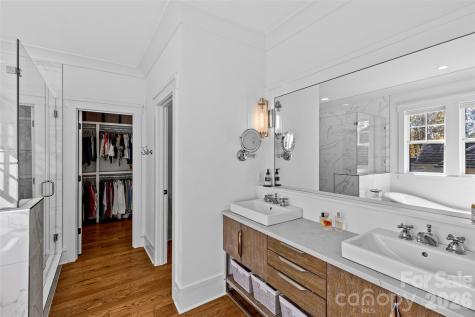 422 Lorna Street Charlotte NC 28205