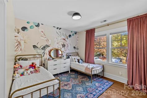 422 Lorna Street Charlotte NC 28205