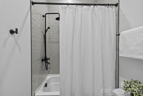 422 Lorna Street Charlotte NC 28205