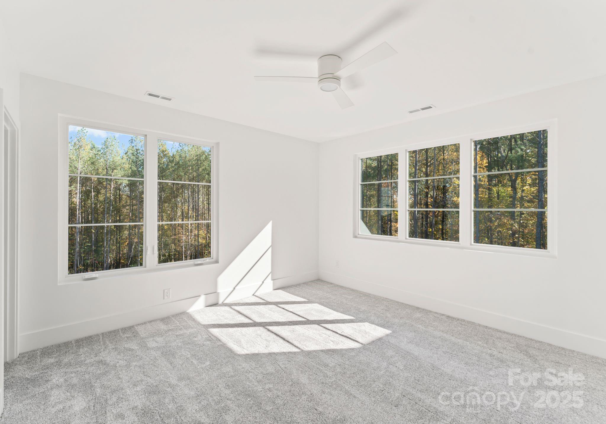 2572 Norton Avenue Denver NC 28037