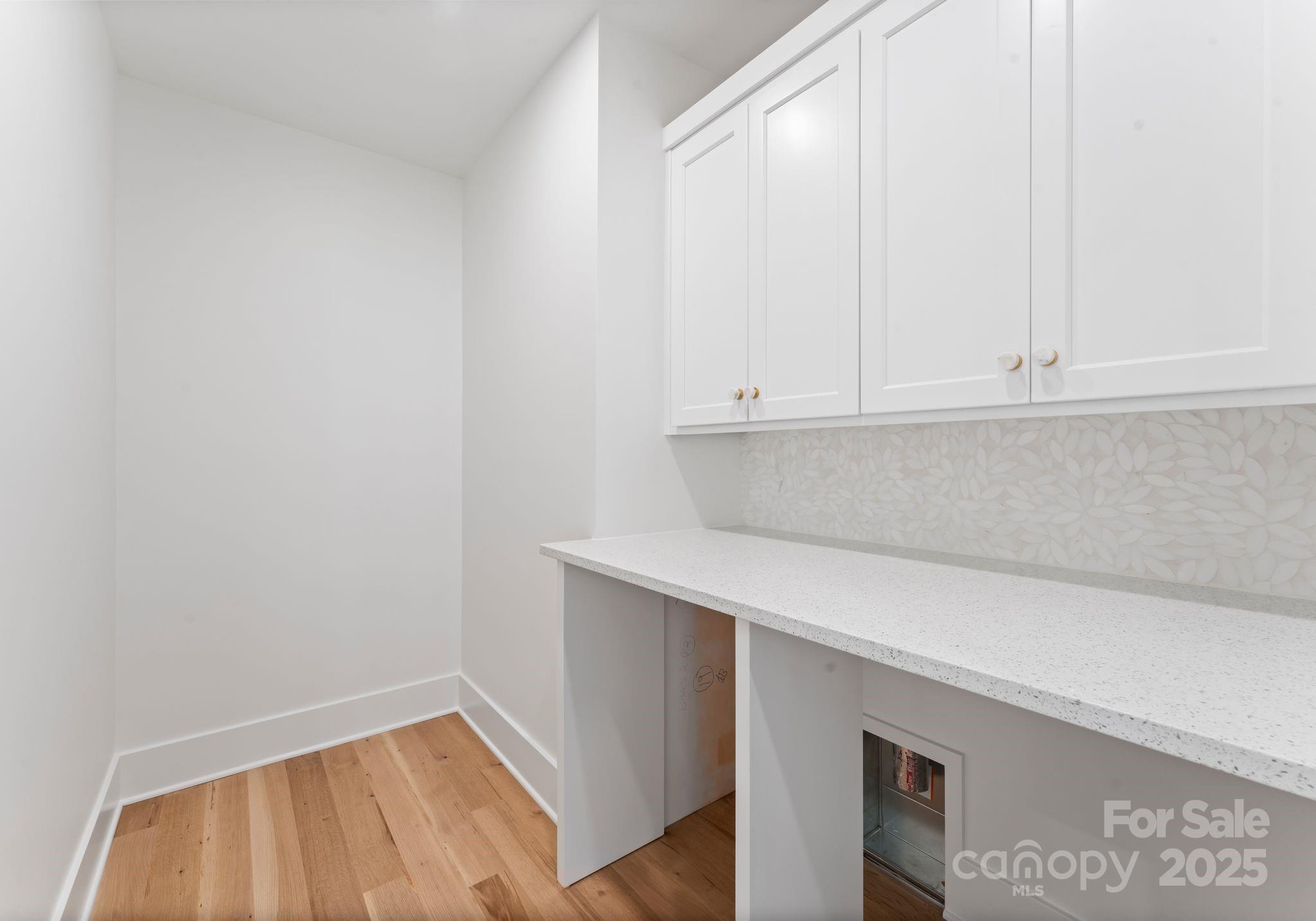 2572 Norton Avenue Denver NC 28037