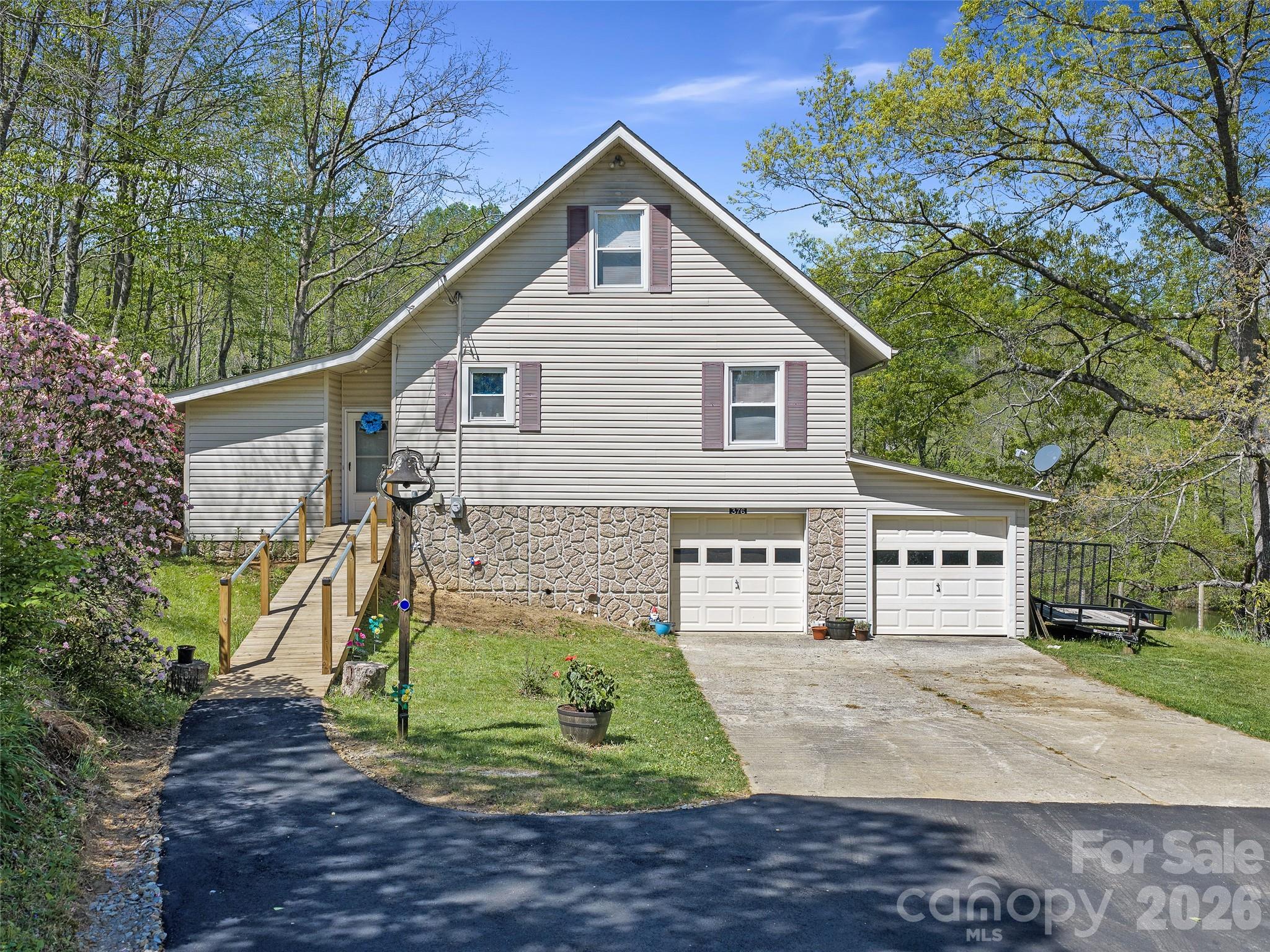 376 Hoot Owl Road Spruce Pine NC 28777