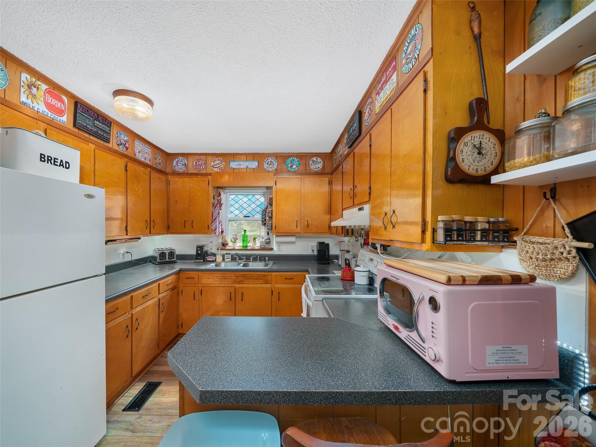 376 Hoot Owl Road Spruce Pine NC 28777