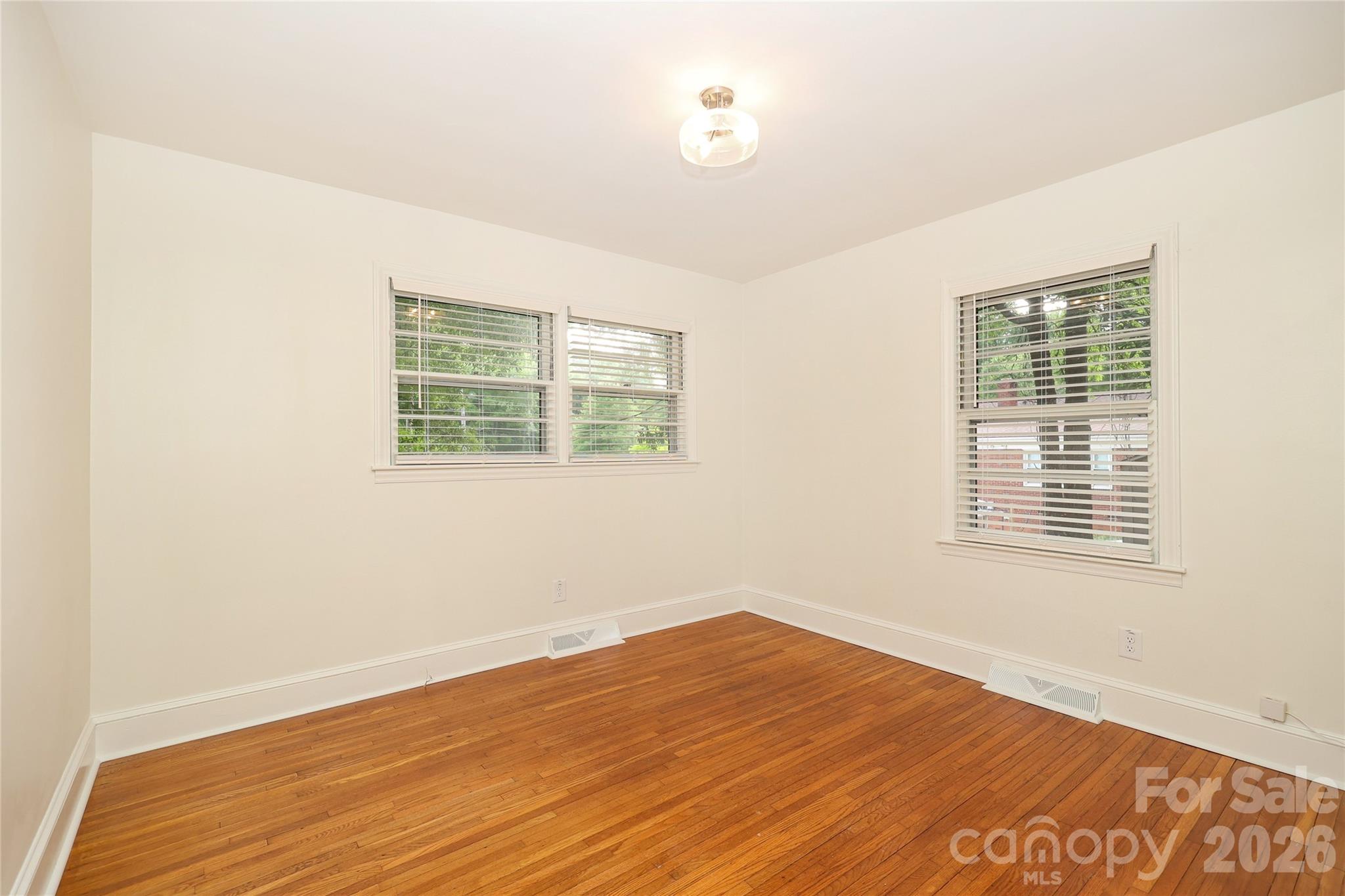 1720 Miles Court Charlotte NC 28216