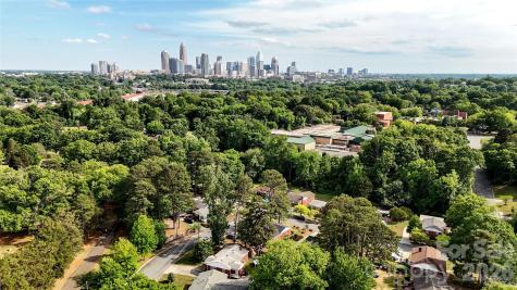 1720 Miles Court Charlotte NC 28216