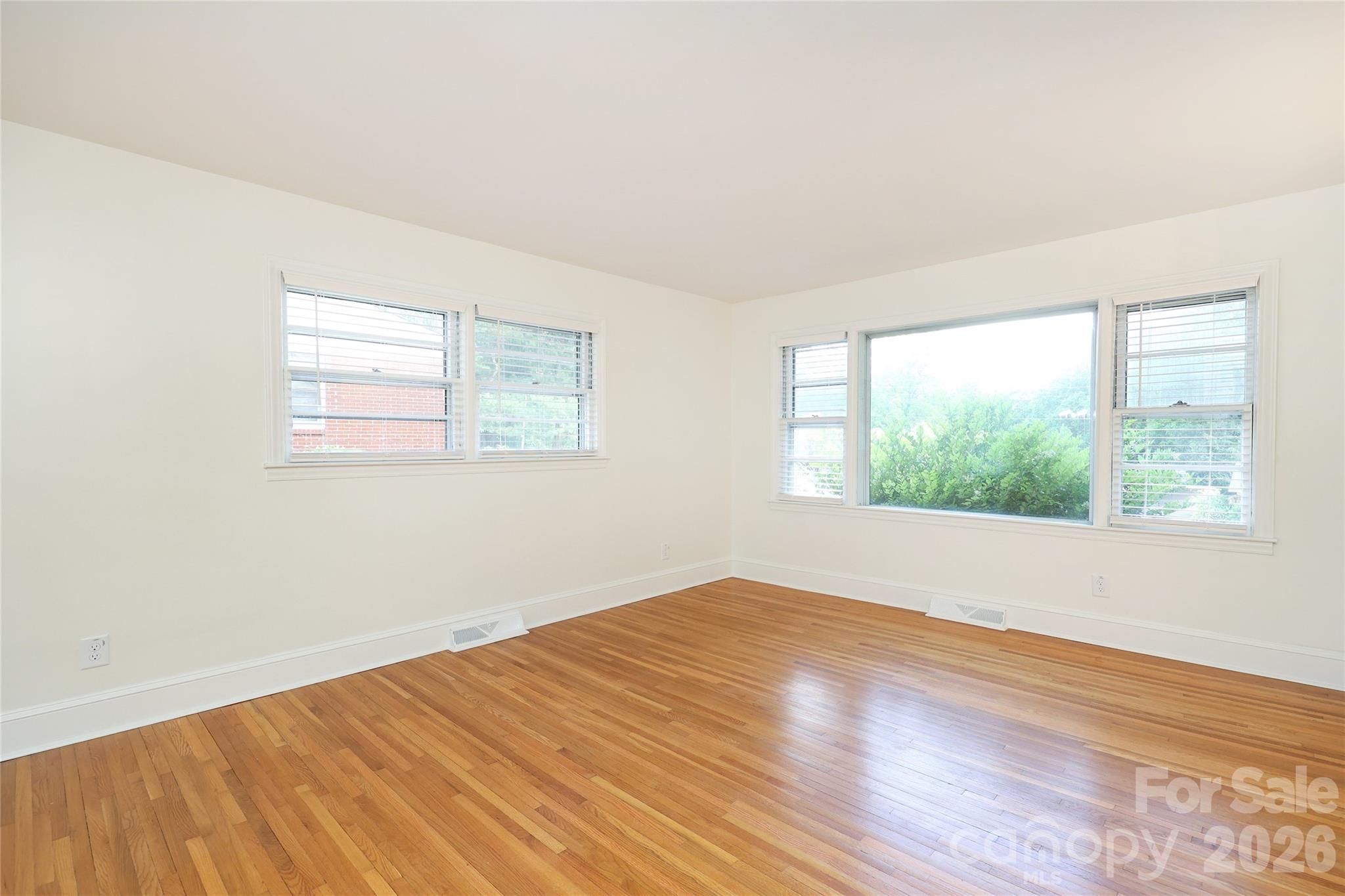 1720 Miles Court Charlotte NC 28216