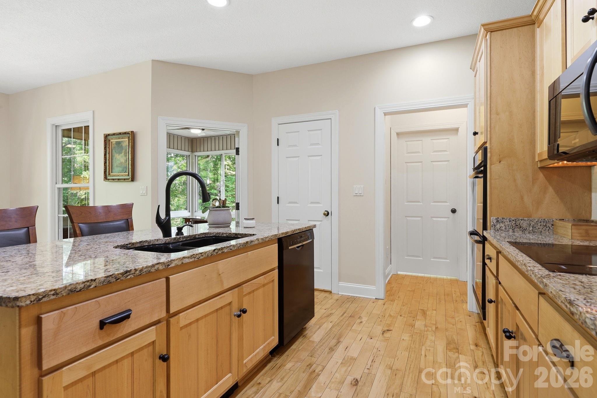 89 Dallas Drive Hendersonville NC 28739