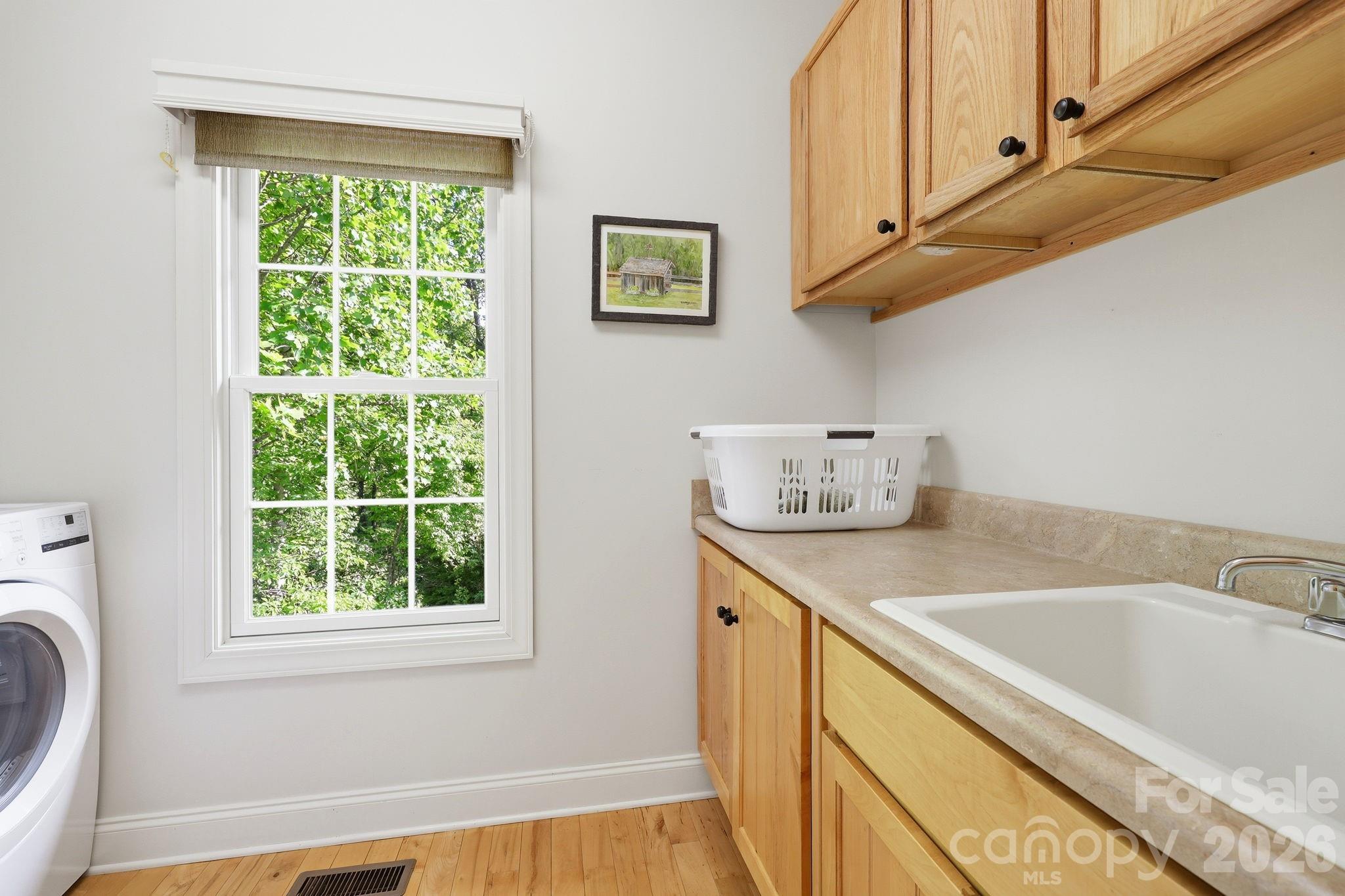 89 Dallas Drive Hendersonville NC 28739