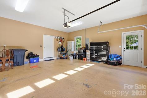 89 Dallas Drive Hendersonville NC 28739