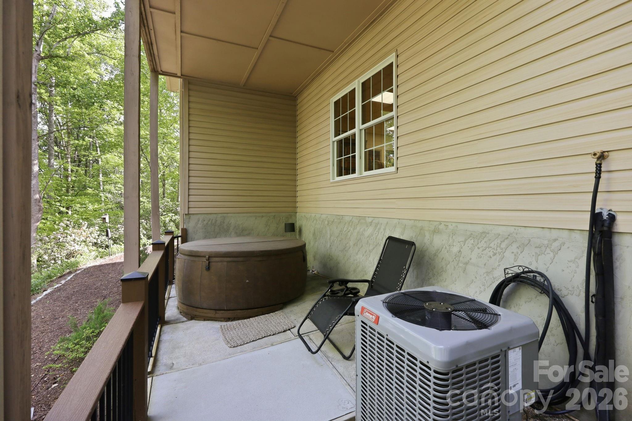 89 Dallas Drive Hendersonville NC 28739
