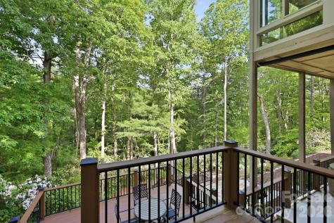 89 Dallas Drive Hendersonville NC 28739