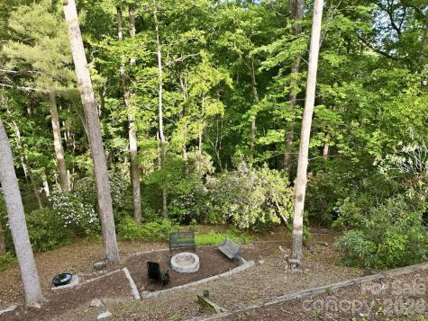 89 Dallas Drive Hendersonville NC 28739