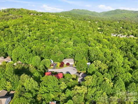 89 Dallas Drive Hendersonville NC 28739