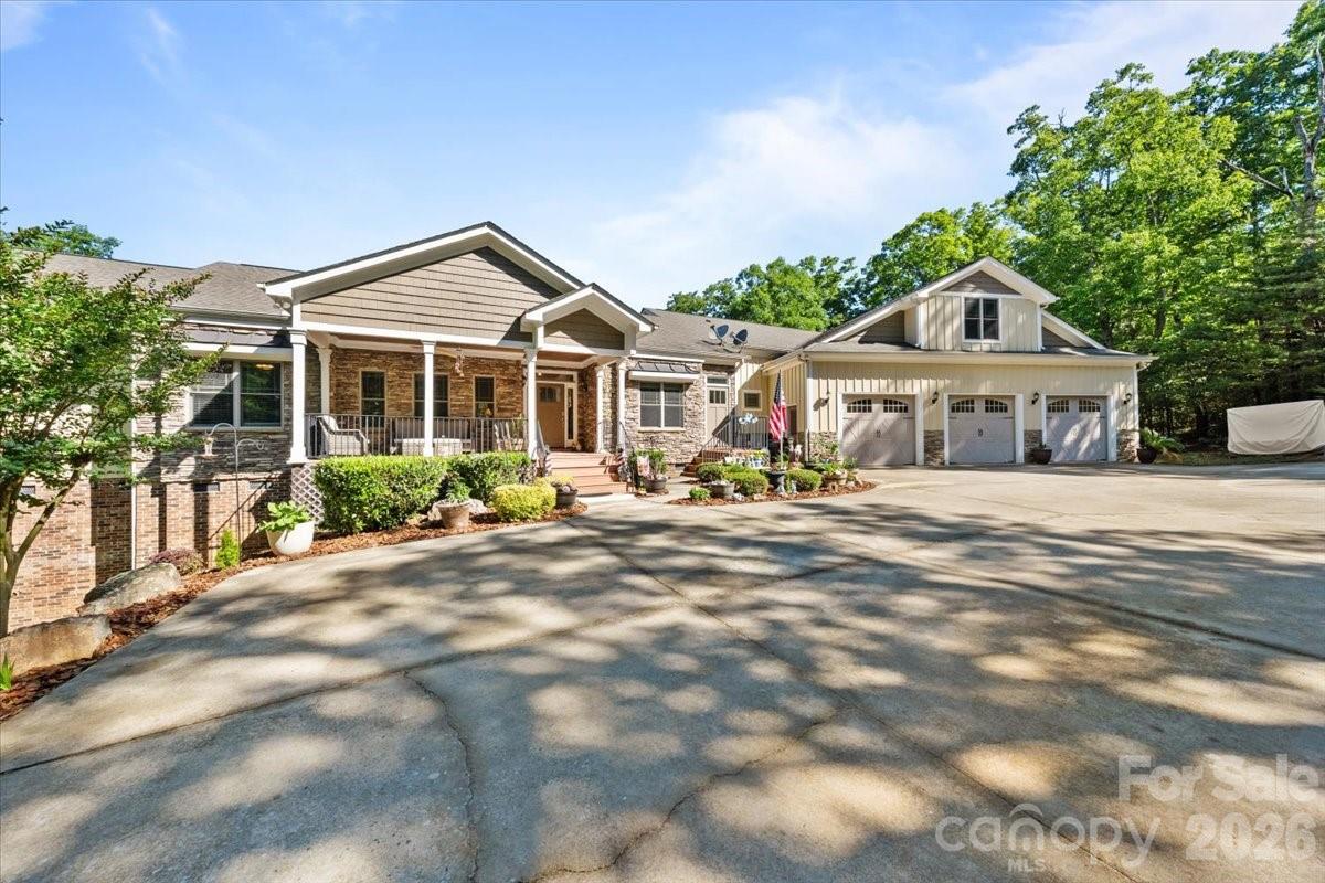 2207 Sierra Trace Road Denton NC 27239