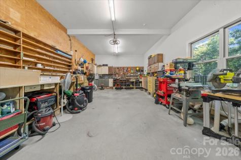 2207 Sierra Trace Road Denton NC 27239