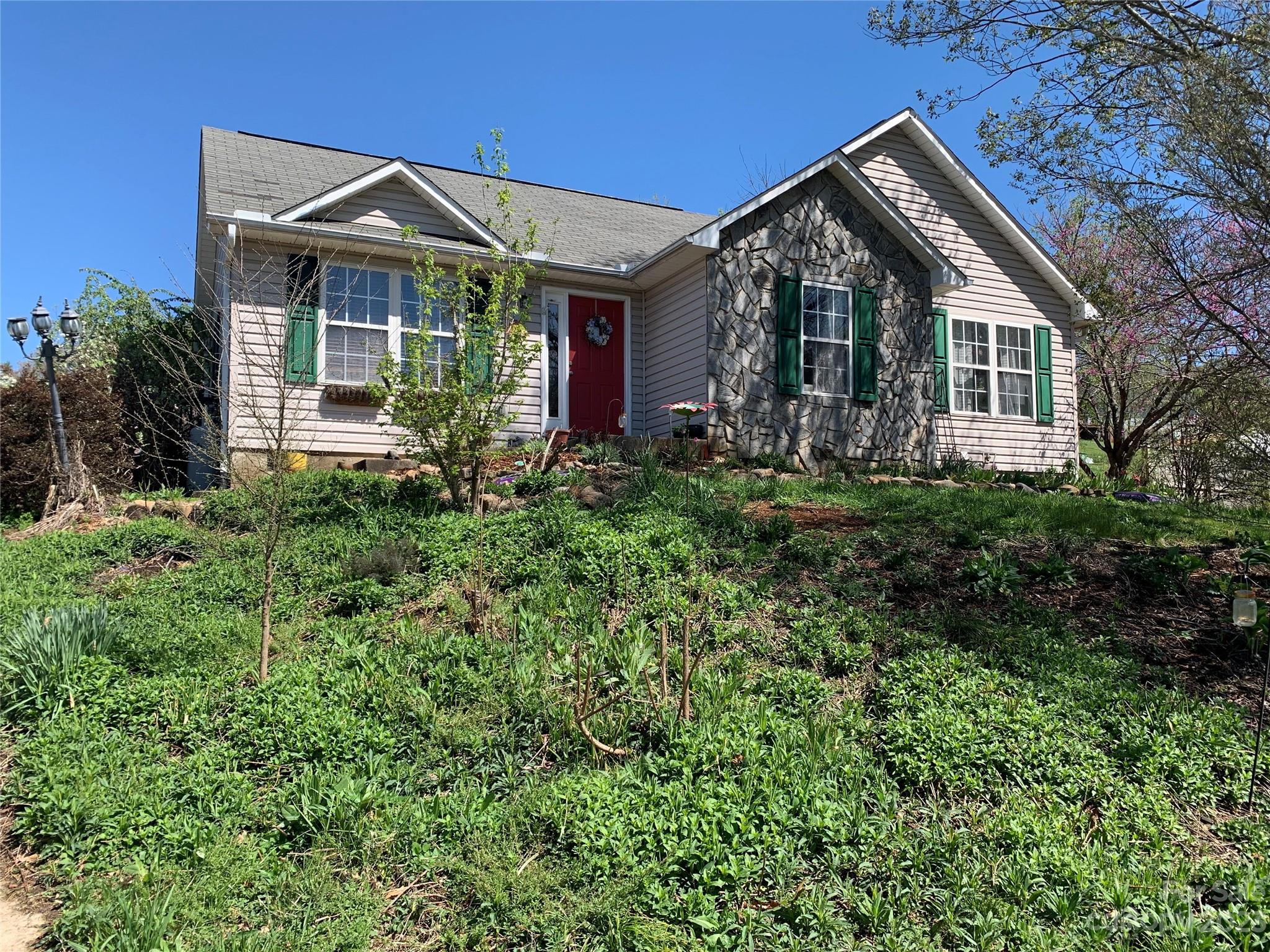 258 Bruce Road Mars Hill NC 28754