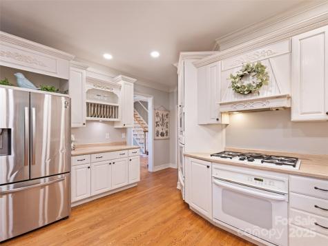 40 Panda Trail Waynesville NC 28785