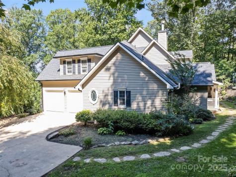 40 Panda Trail Waynesville NC 28785