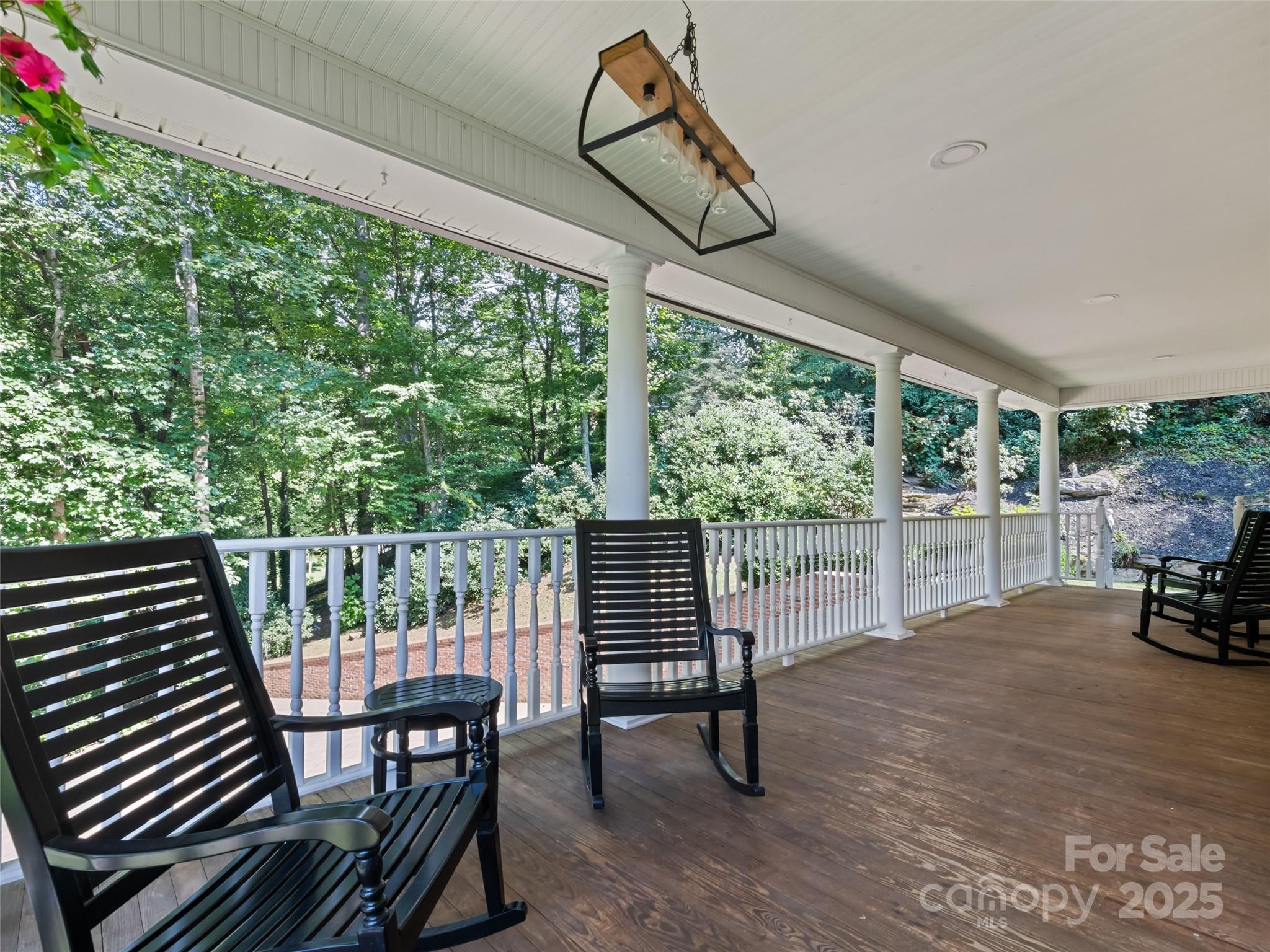 40 Panda Trail Waynesville NC 28785
