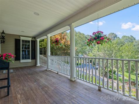 40 Panda Trail Waynesville NC 28785