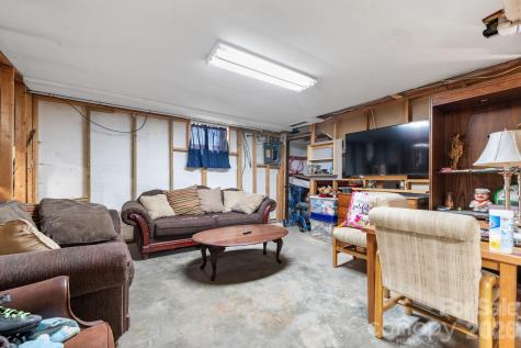 103 Hamp Street Morganton NC 28655