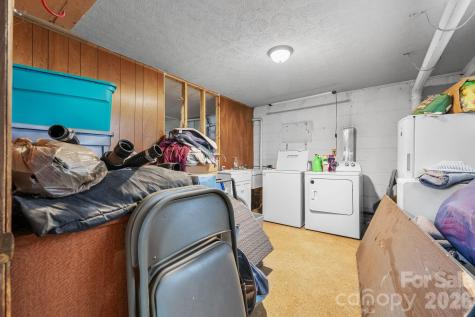 103 Hamp Street Morganton NC 28655