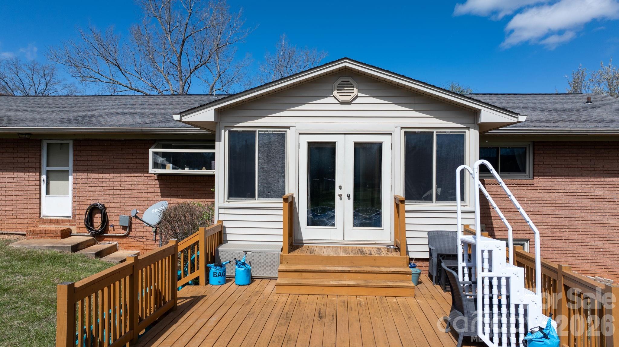 103 Hamp Street Morganton NC 28655