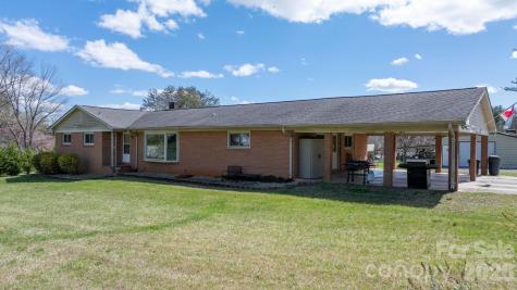 103 Hamp Street Morganton NC 28655