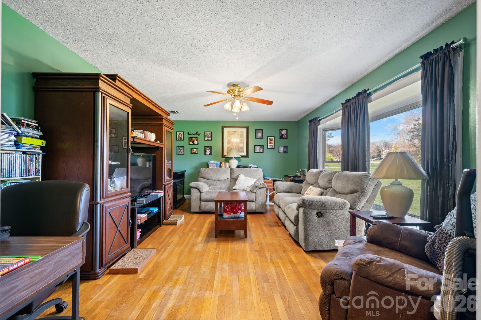 103 Hamp Street Morganton NC 28655