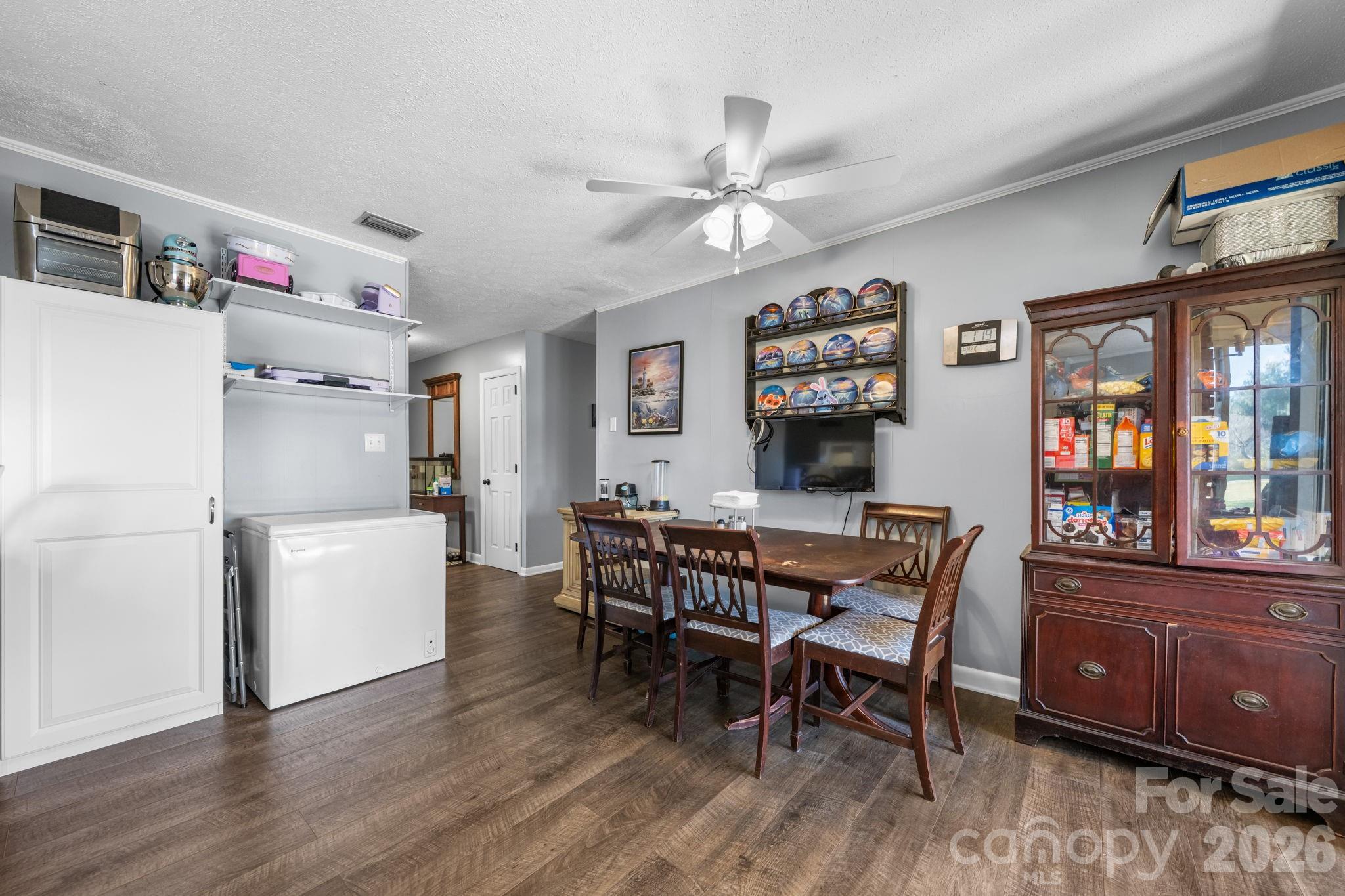 103 Hamp Street Morganton NC 28655