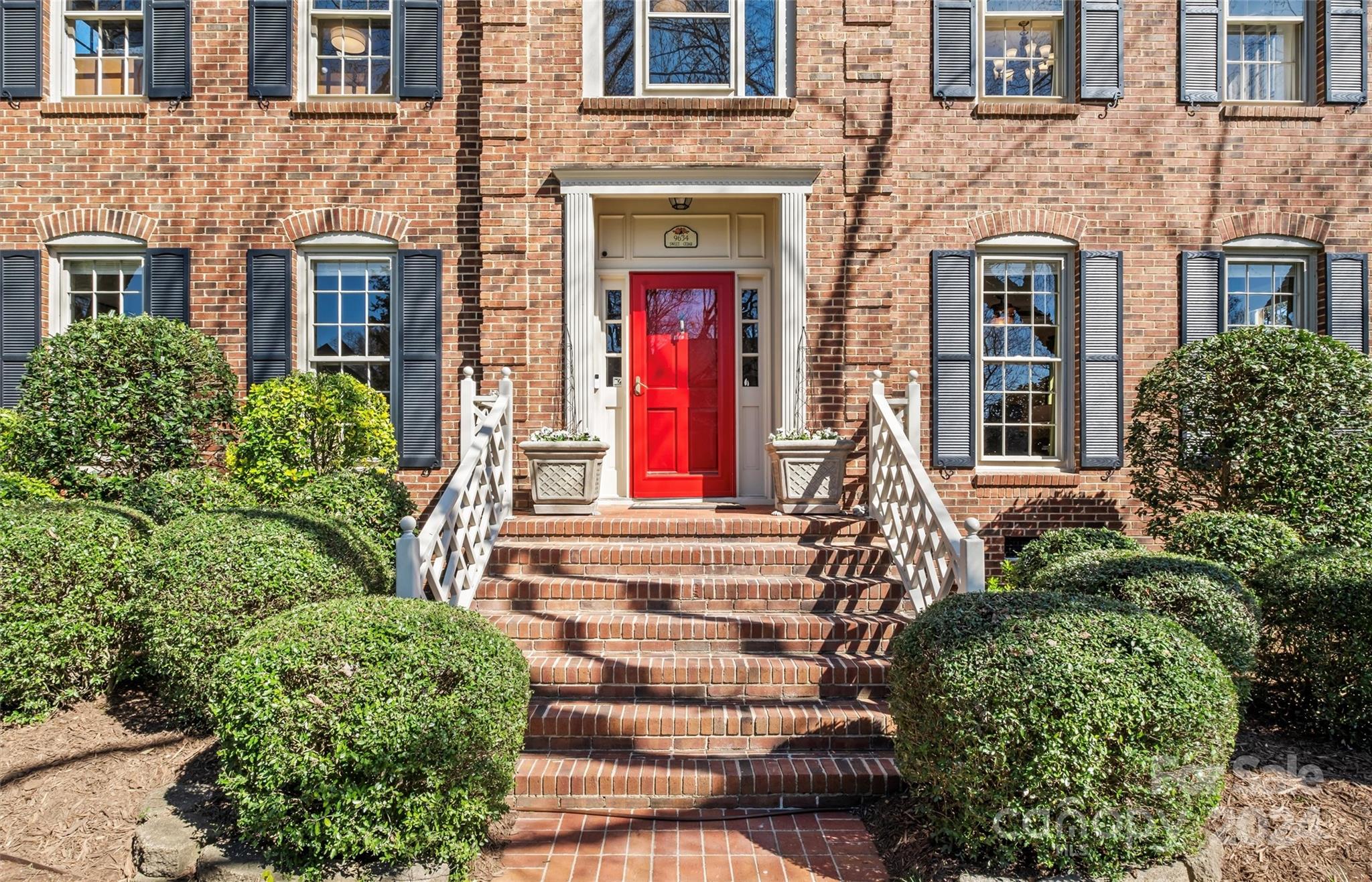 9634 Sweet Cedar Lane Charlotte NC 28210