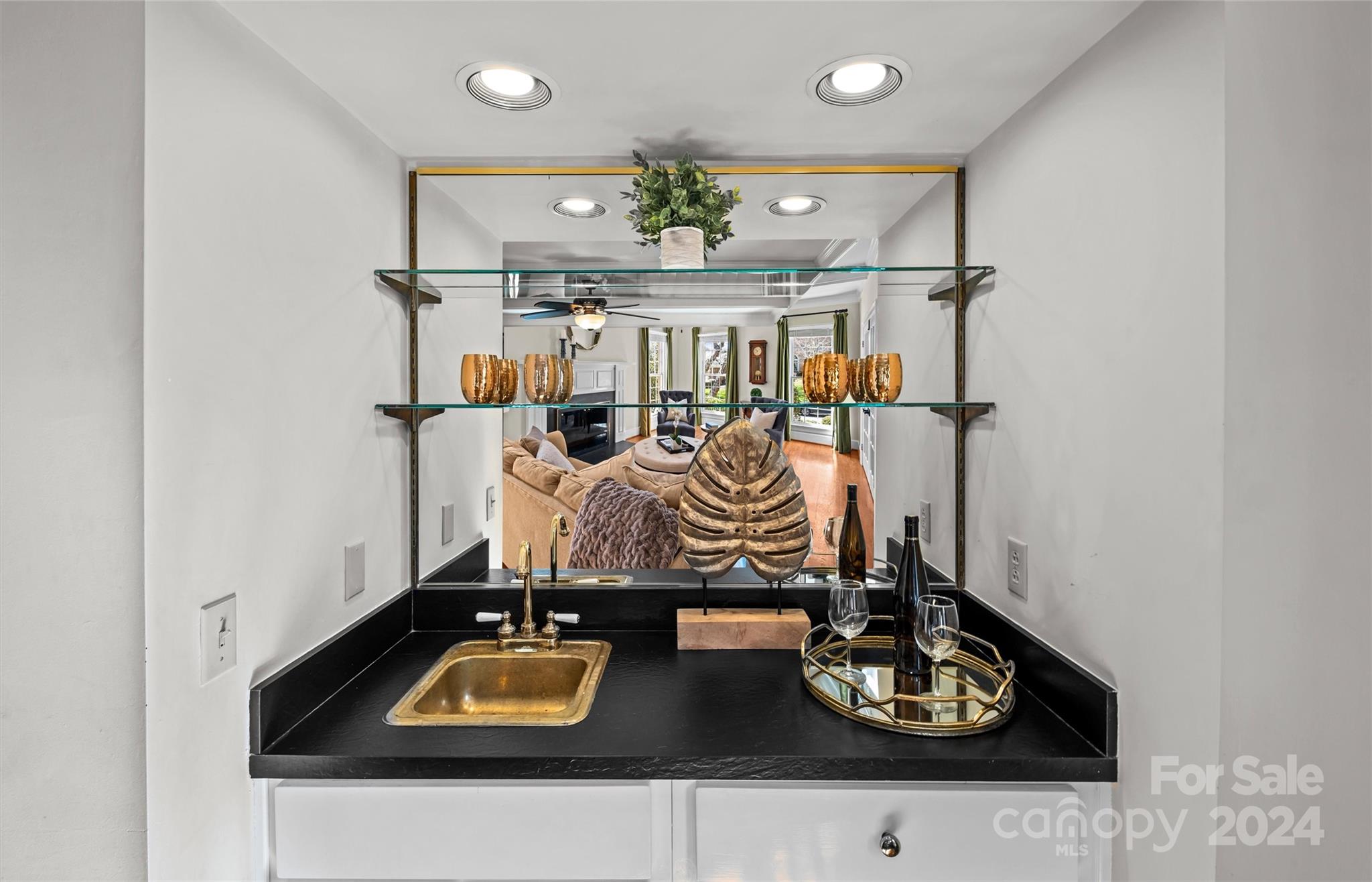 9634 Sweet Cedar Lane Charlotte NC 28210