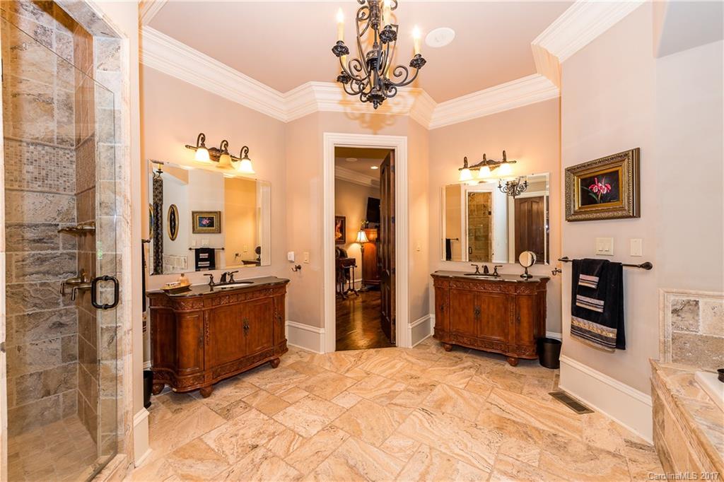 14121 Rhone Valley Drive Charlotte NC 28278