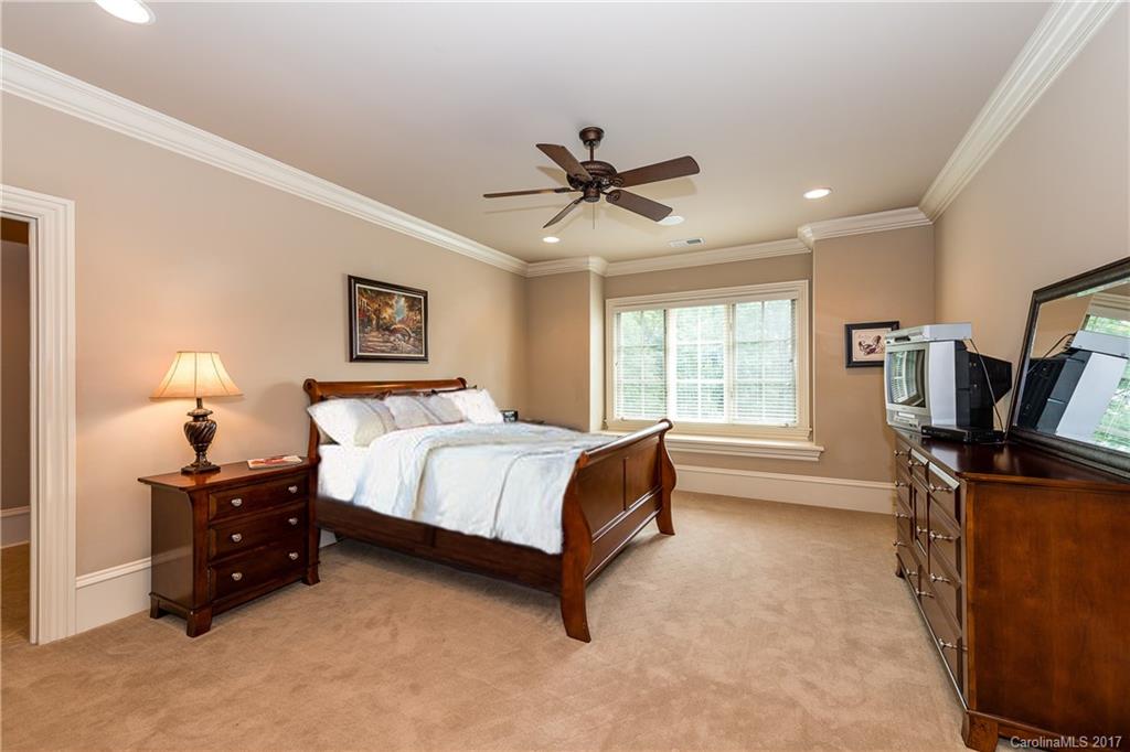 14121 Rhone Valley Drive Charlotte NC 28278