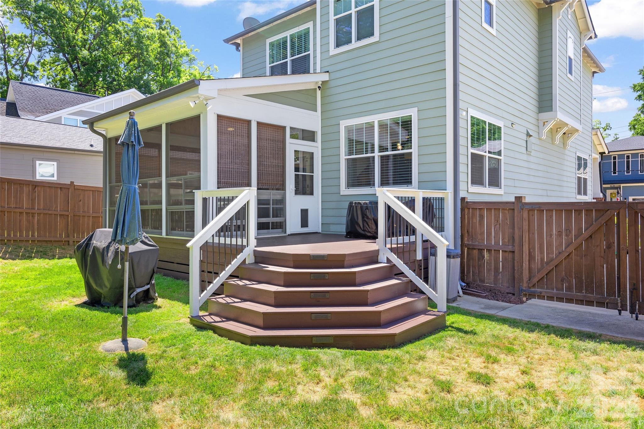1421 Downs Avenue Charlotte NC 28205