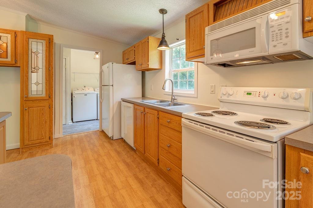27 Jackson Cove Road Leicester NC 28748