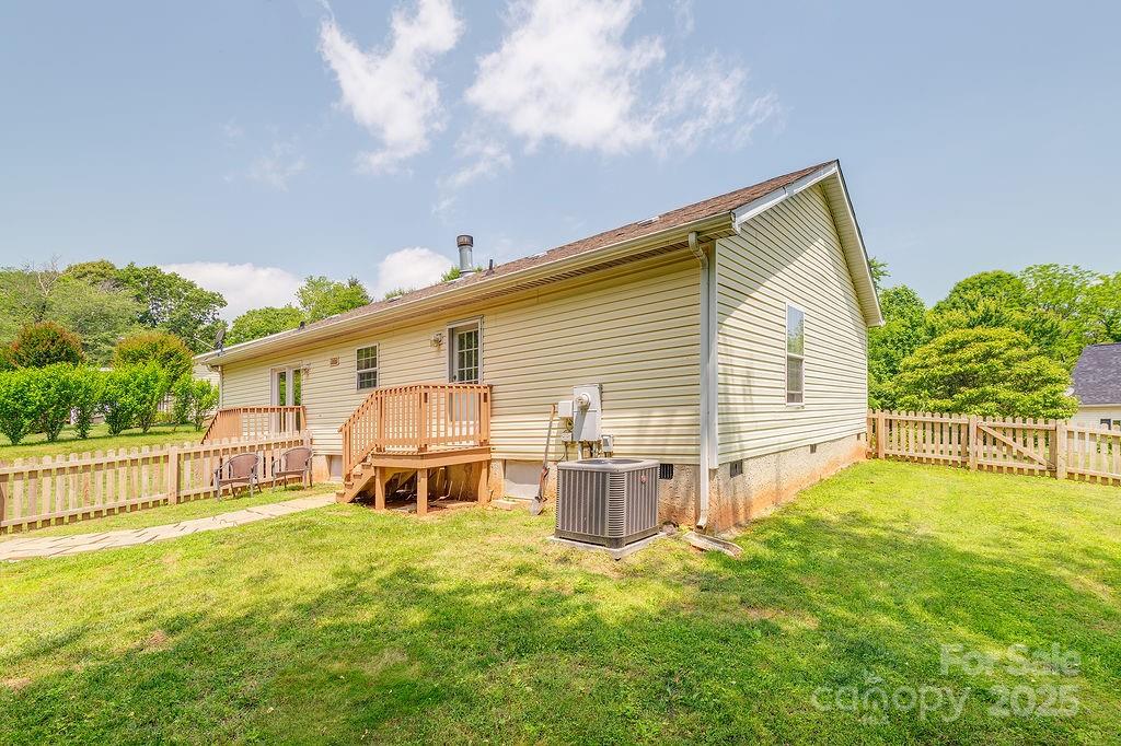 27 Jackson Cove Road Leicester NC 28748