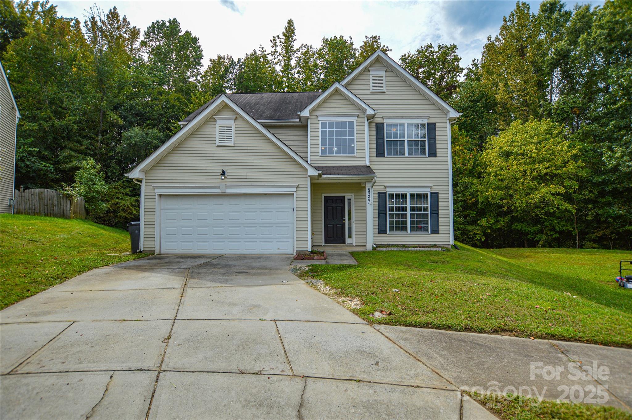 8257 Weeping Fig Lane Charlotte NC 28215