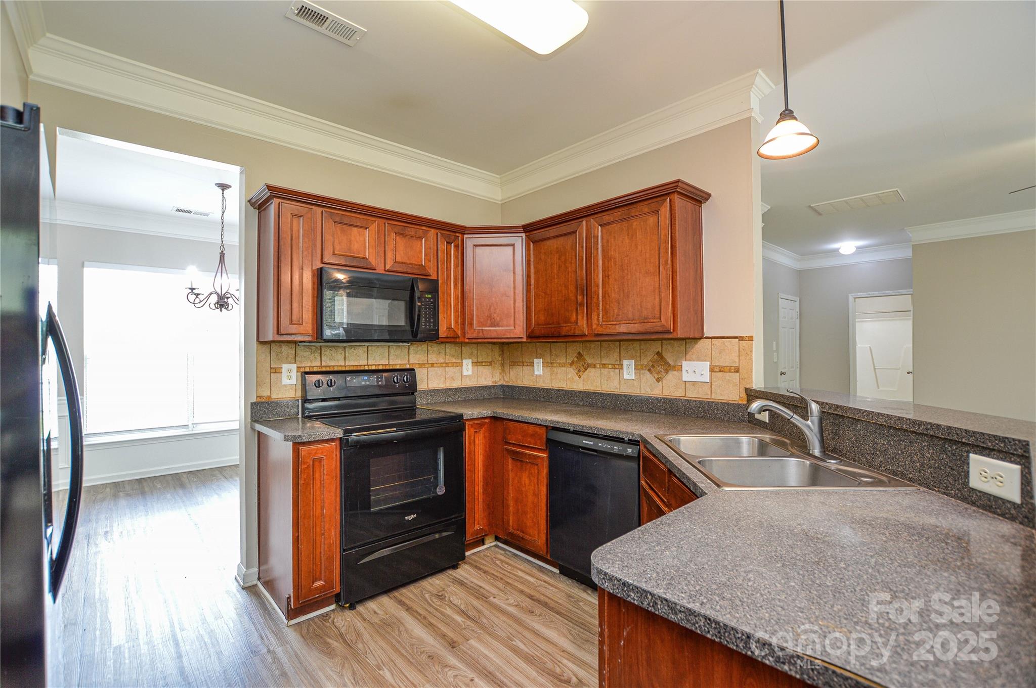 8257 Weeping Fig Lane Charlotte NC 28215